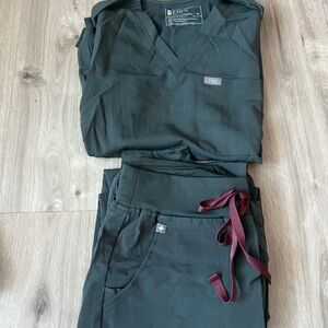 Figs Bonsai Scrub Set